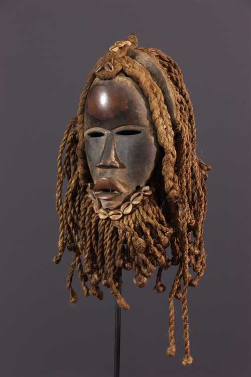 Masque Dan Deangle